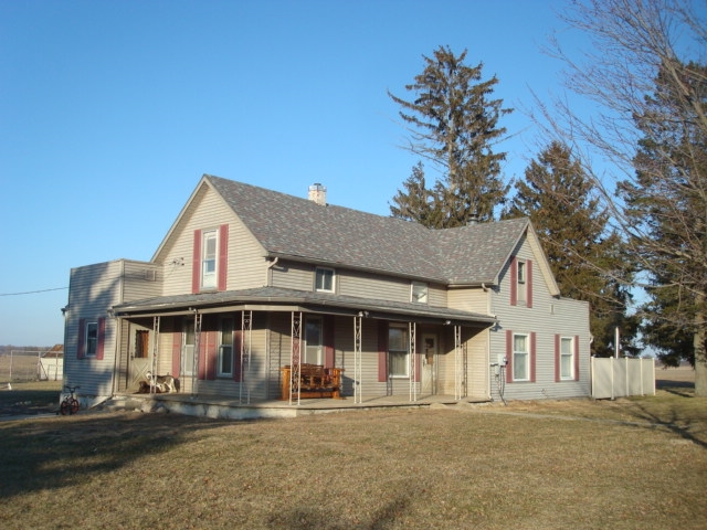 1880 West 200 North Rochester, IN 46975 - Photo 1 of 17