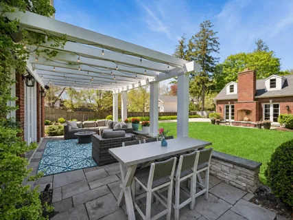 $2,489,000 | 1241 Ash Street, Winnetka, IL 60093