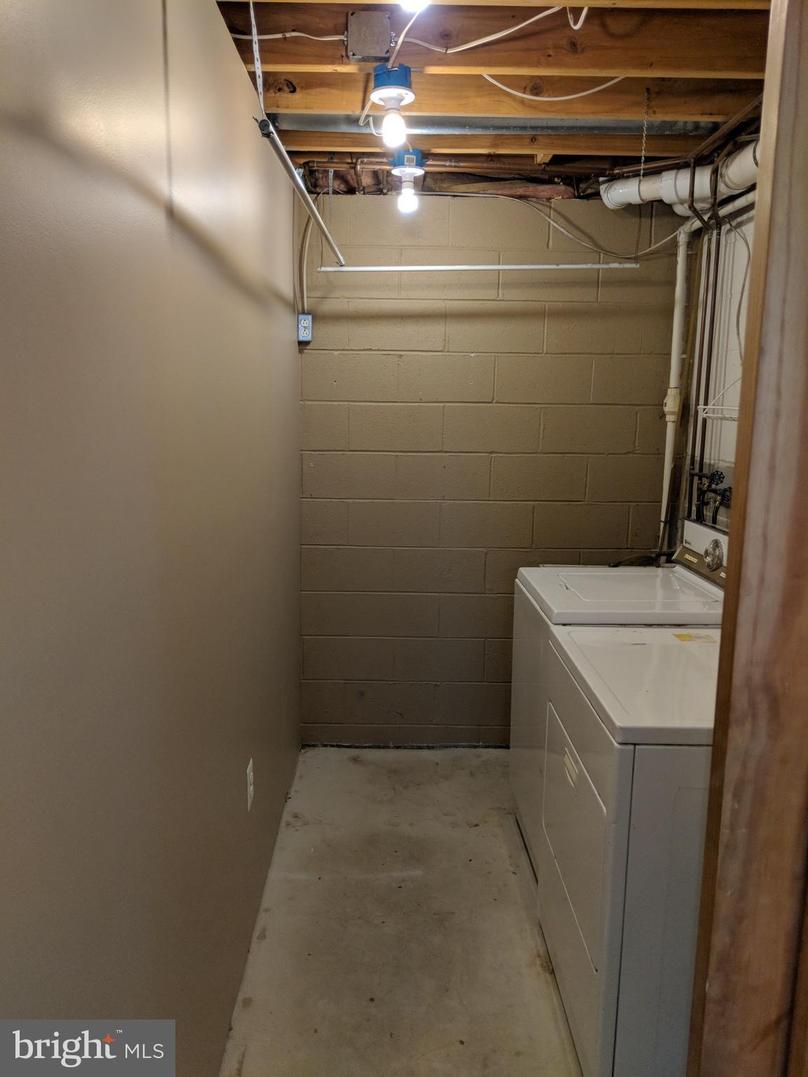 106 Cedar Road Wallingford, PA 19086 - Photo 13 of 23 Laundry Room