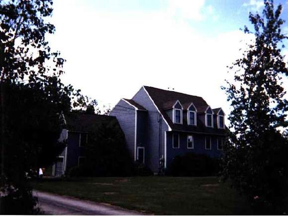 1 A Quincy Road Londonderry, NH 03053 - Photo 1 of 2 Gallery Image 1