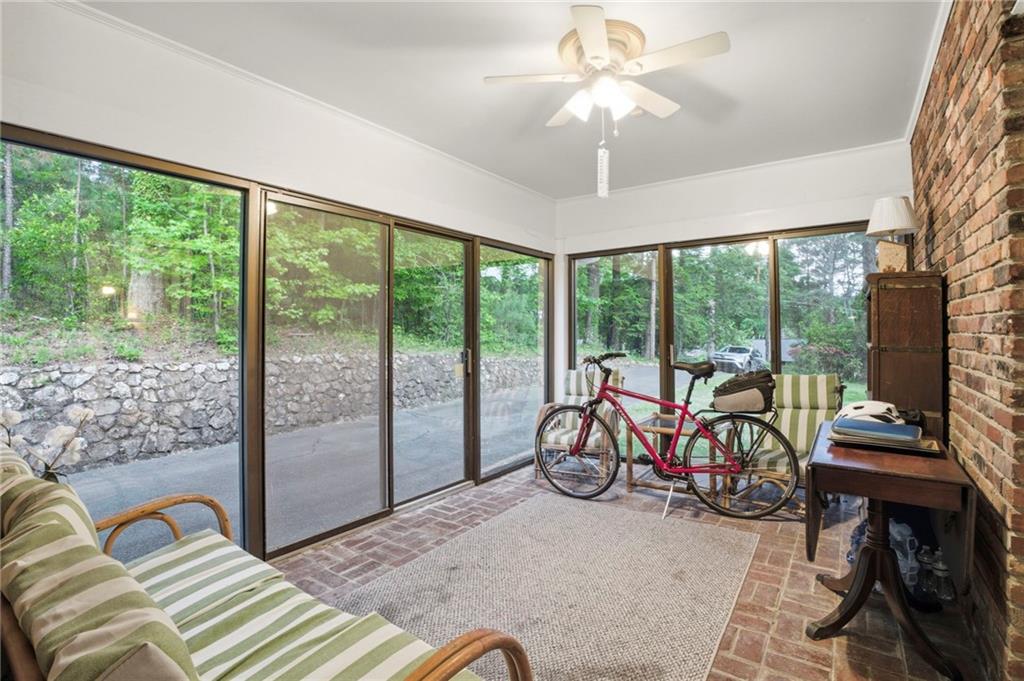 513 East 11th Street Southeast Rome, GA 30161 - Photo 2 of 44