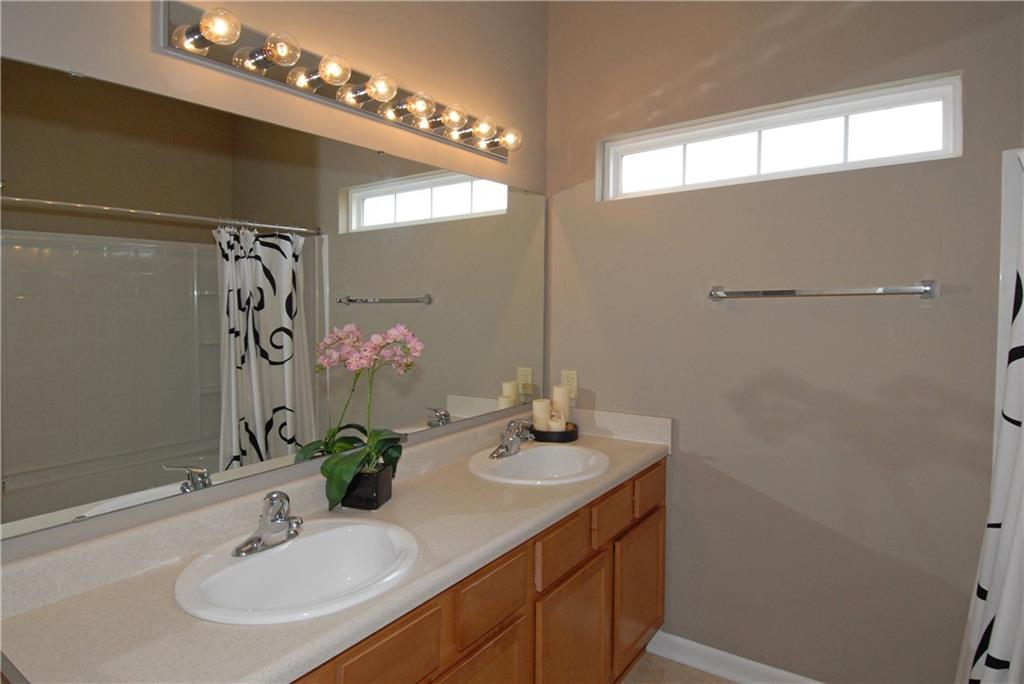 1706 Danielle Road Lebanon, IN 46052 - Photo 3 of 4 Gallery Image 3