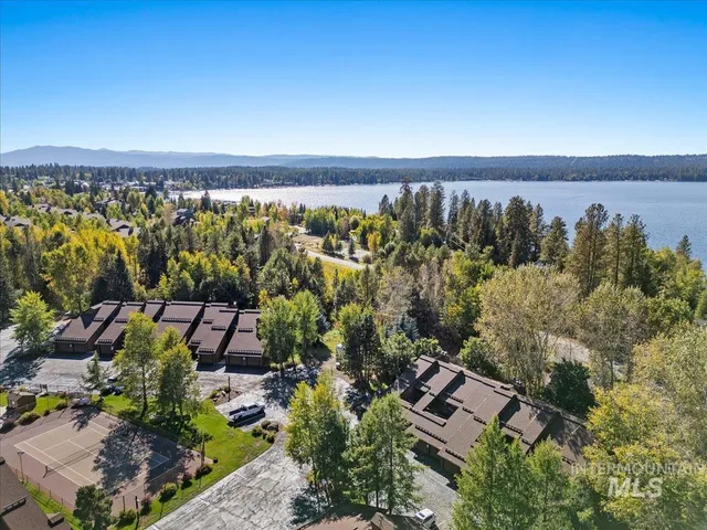 $409,000 | 1630 Davis Avenue, Unit C18, McCall, ID 83638