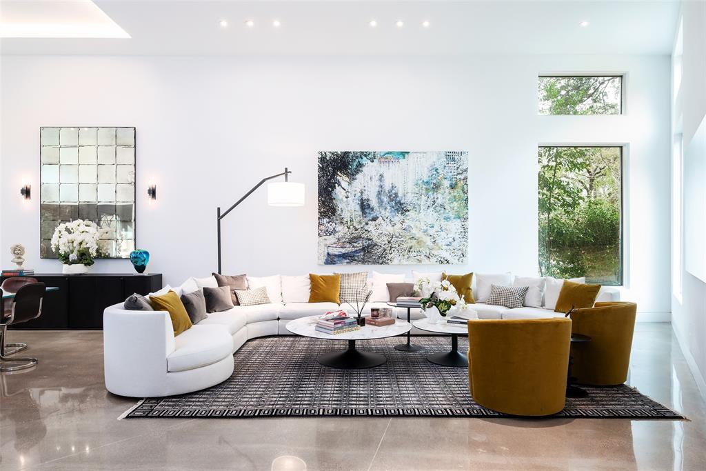 9435 Inwood Road Dallas, TX 75220 - Photo 5 of 37 a living room with furniture and a large window