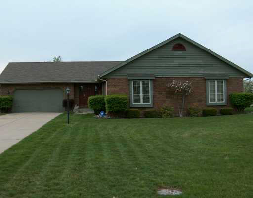 811 Johnson Road South Bend, IN 46614 - Photo 1 of 8