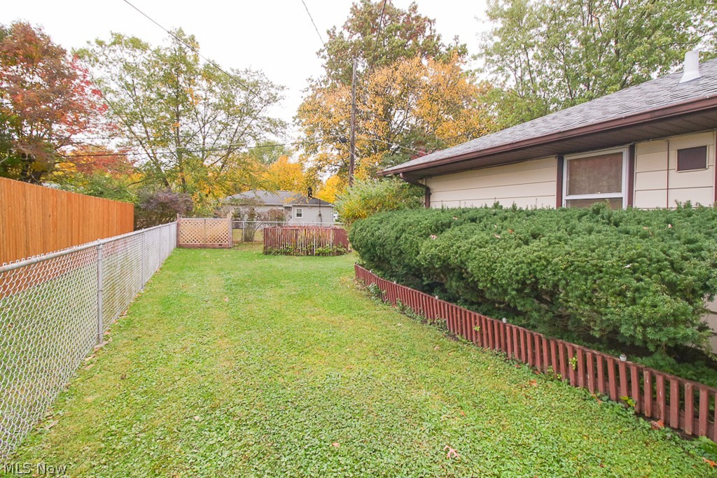 9748 West Ridgewood Drive Parma Heights, OH 44130 - Photo 31 of 31