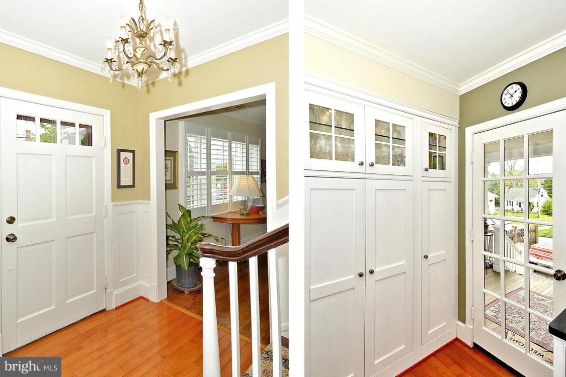 901 Spa Road Annapolis, MD 21401 - Photo 8 of 30 Hardwood Floors / Custom Crafted Built-Ins