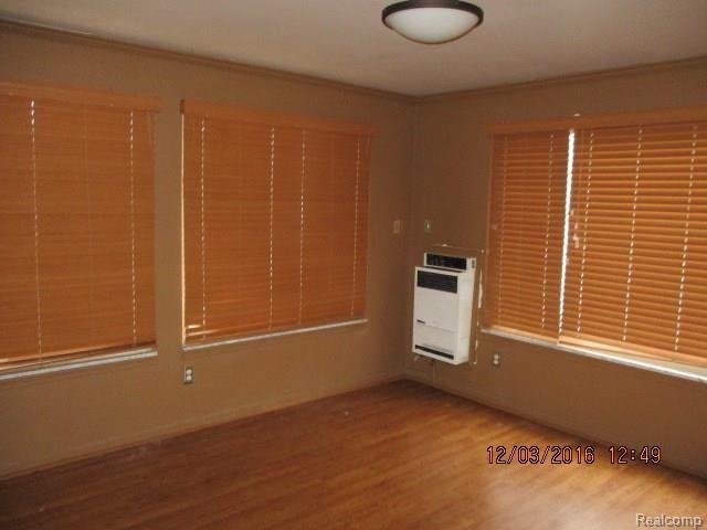 815 Neff Road Grosse Pointe, MI 48230 - Photo 13 of 32
