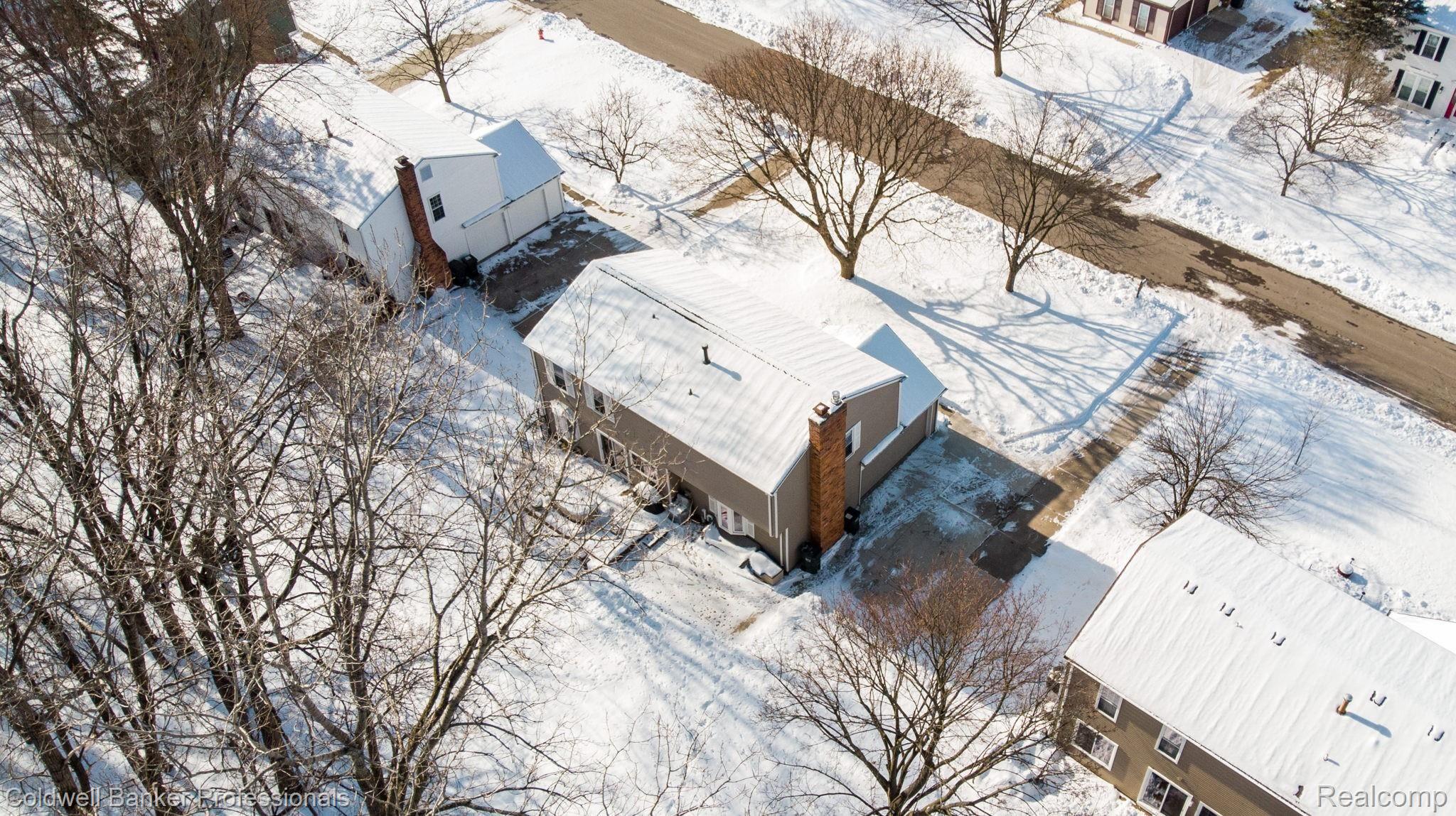 1362 West Fairview Lane Rochester, MI 48306 - Photo 35 of 35 1362-West-Fairview-40.JPG