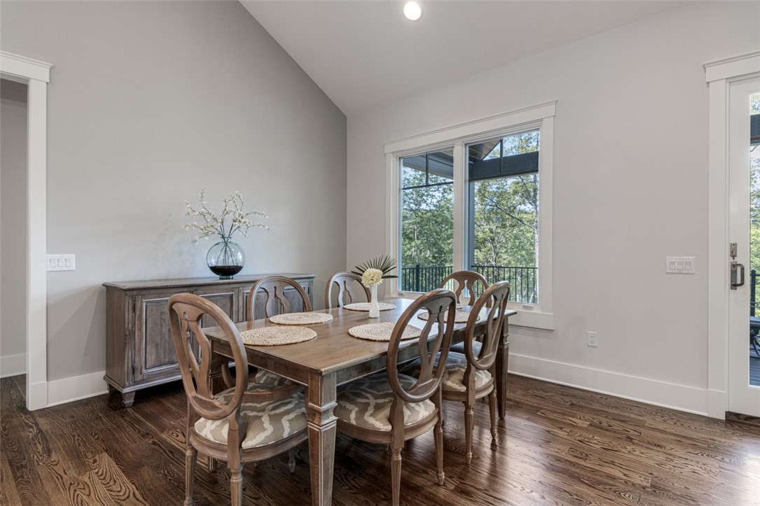 234 Jocassee Point Road Salem, SC 29676 - Photo 17 of 43 Gallery Image 17