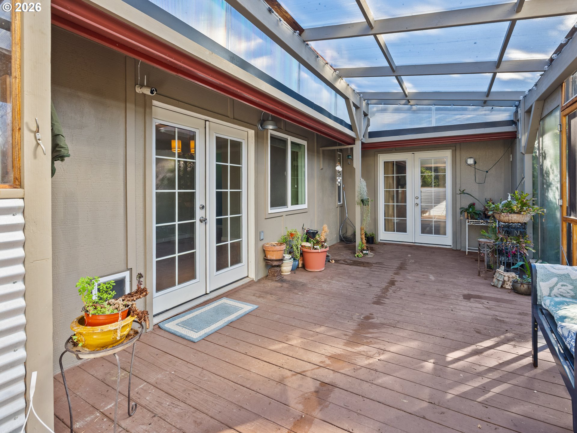 2066 40th Street Florence, OR 97439 - Photo 25 of 48 a view of a dinning room with a outdoor space
