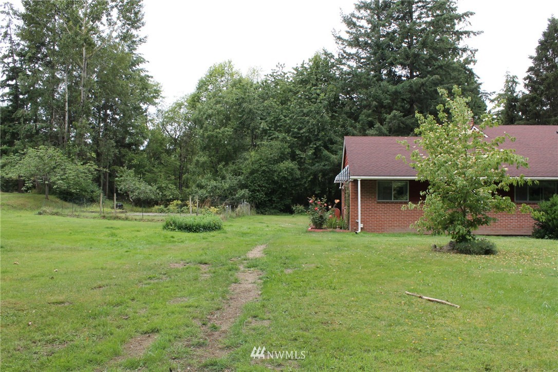 4431 Aldrich Road Bellingham, WA 98226 - Photo 3 of 25 Gallery Image 3