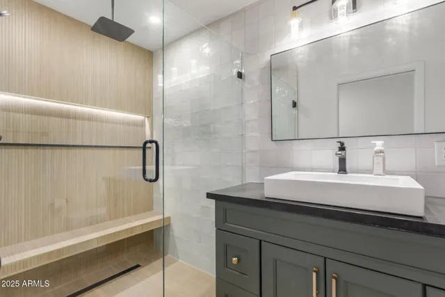 $6,800 | 344 West Montecito Avenue, Phoenix, AZ 85013