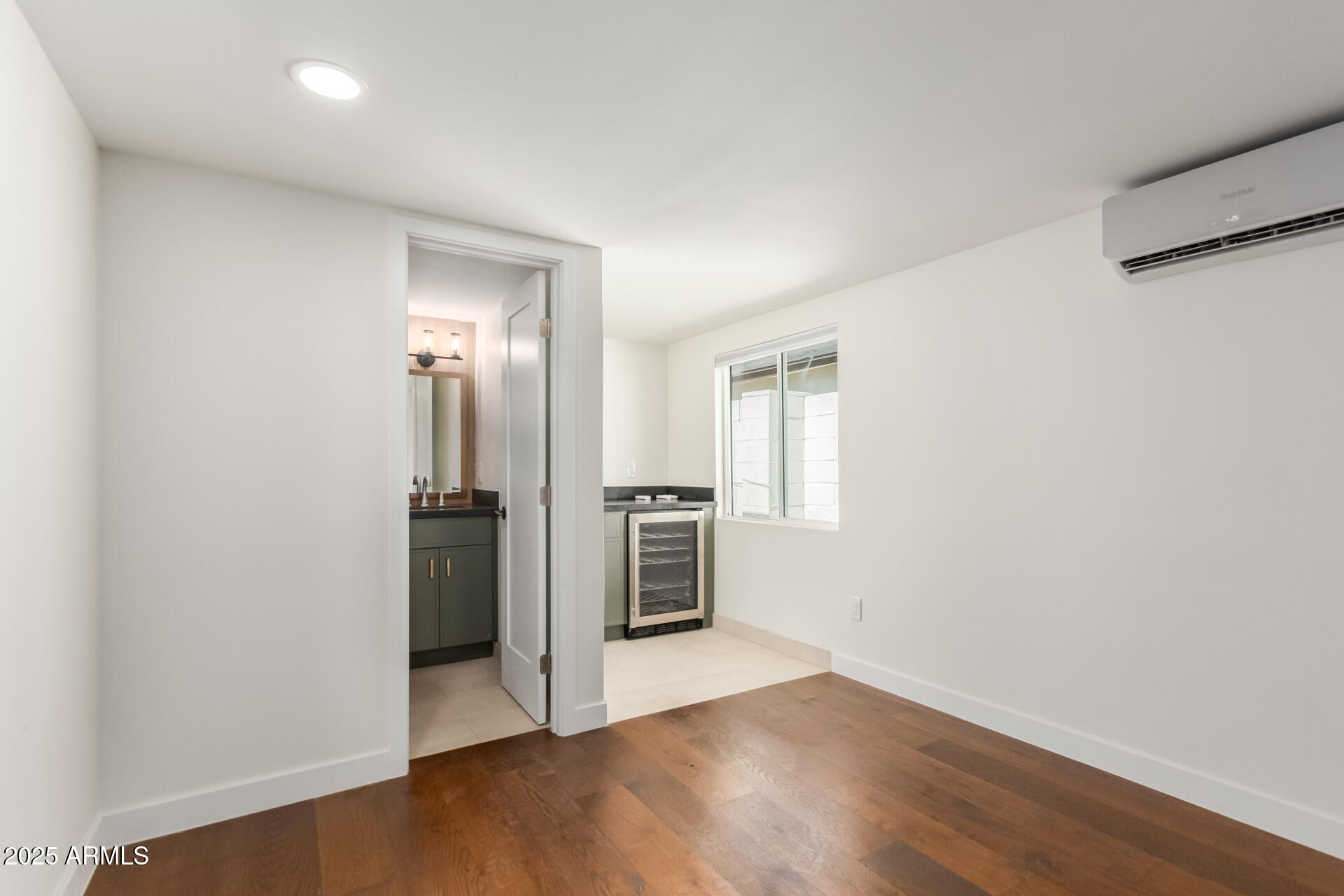 344 West Montecito Avenue Phoenix, AZ 85013 - Photo 12 of 17 24 Montecito