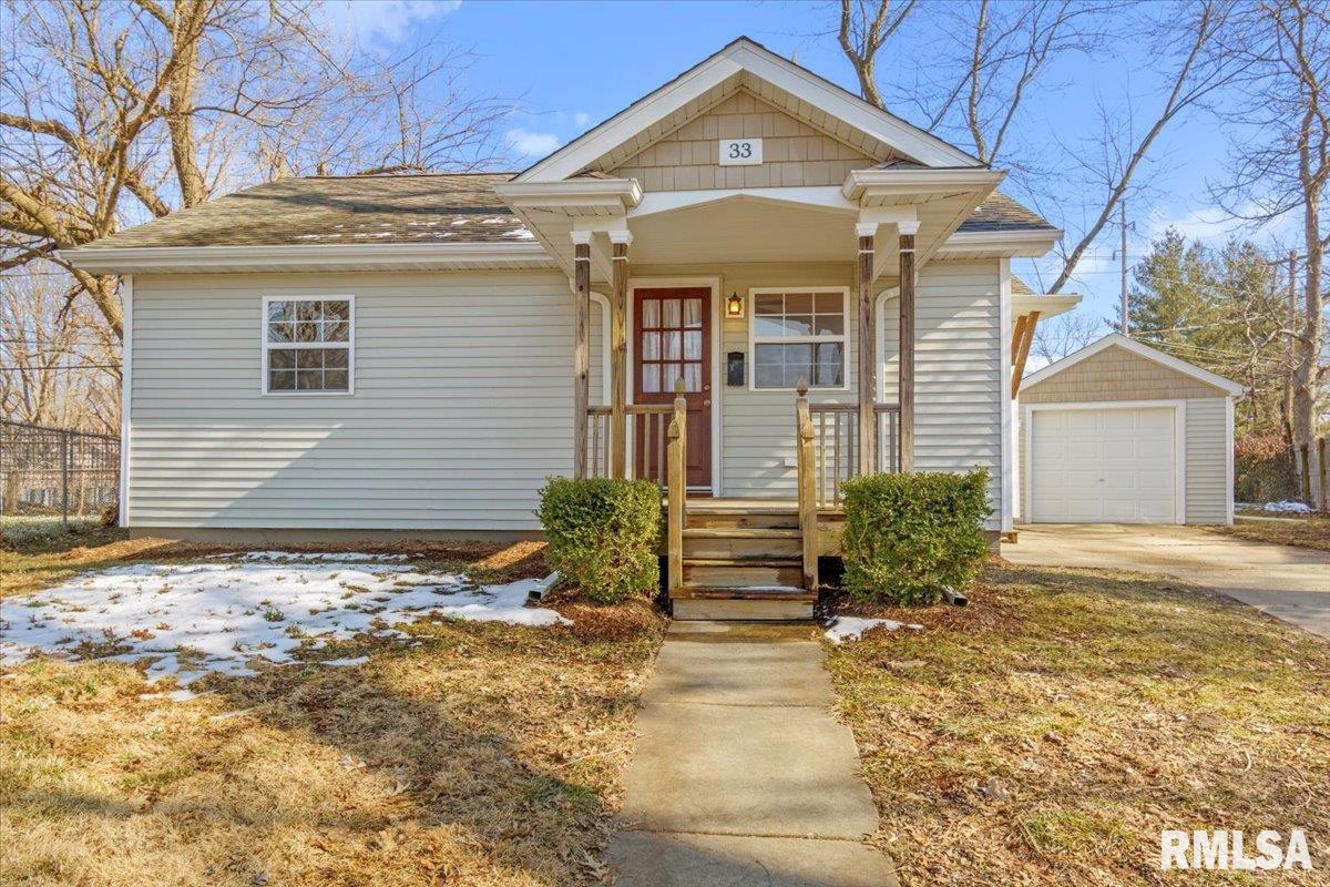 33 Belle Place Springfield, IL 62704 - Photo 1 of 28 Gallery Image 1