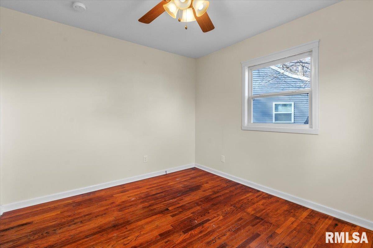 33 Belle Place Springfield, IL 62704 - Photo 18 of 28 Gallery Image 18