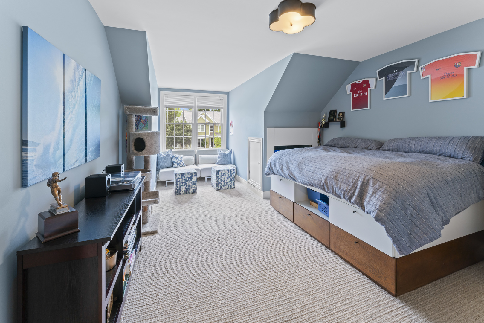 1546 Midway Lane Glenview, IL 60026 - Photo 29 of 46 a spacious bedroom with a bed and a chandelier