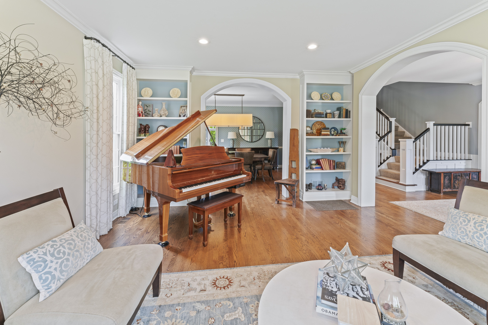 1546 Midway Lane Glenview, IL 60026 - Photo 6 of 46 a living room with furniture and a wooden floor