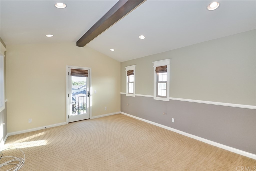 39 Conservancy Irvine, CA 92618 - Photo 28 of 32 an empty room with windows