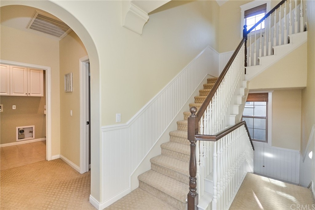 39 Conservancy Irvine, CA 92618 - Photo 29 of 32 a view of entryway and hall with wooden floor