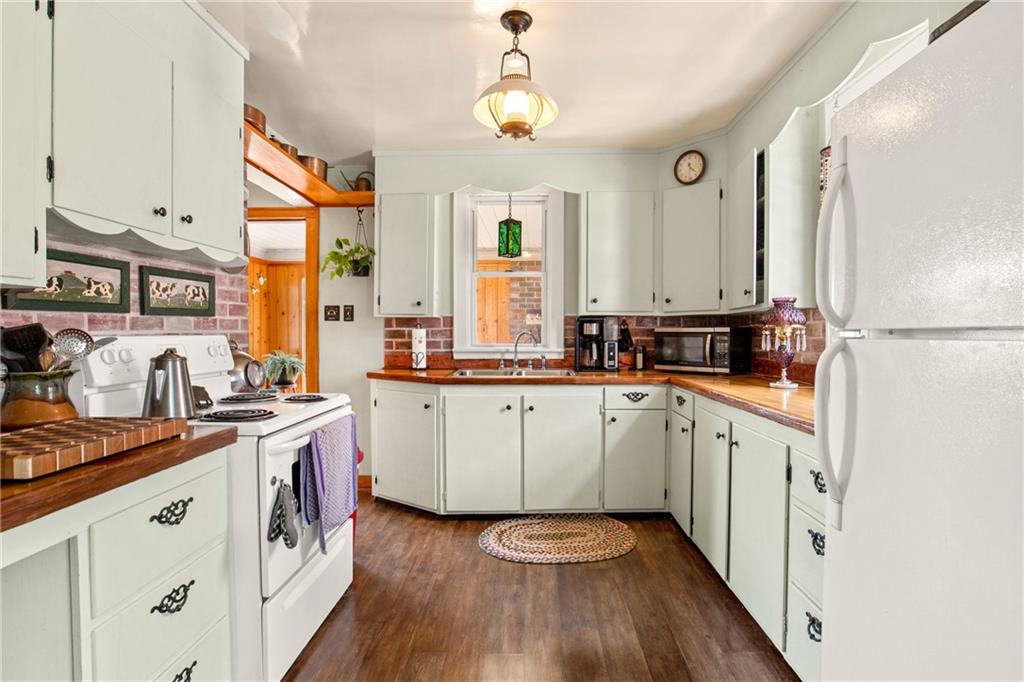 891 Main Street Addison, PA 15411 - Photo 12 of 41