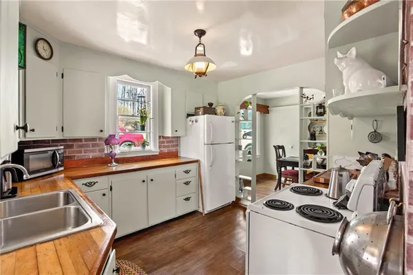 $229,900 | 891 Main Street, Addison, PA 15411