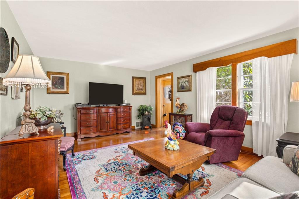 891 Main Street Addison, PA 15411 - Photo 7 of 41