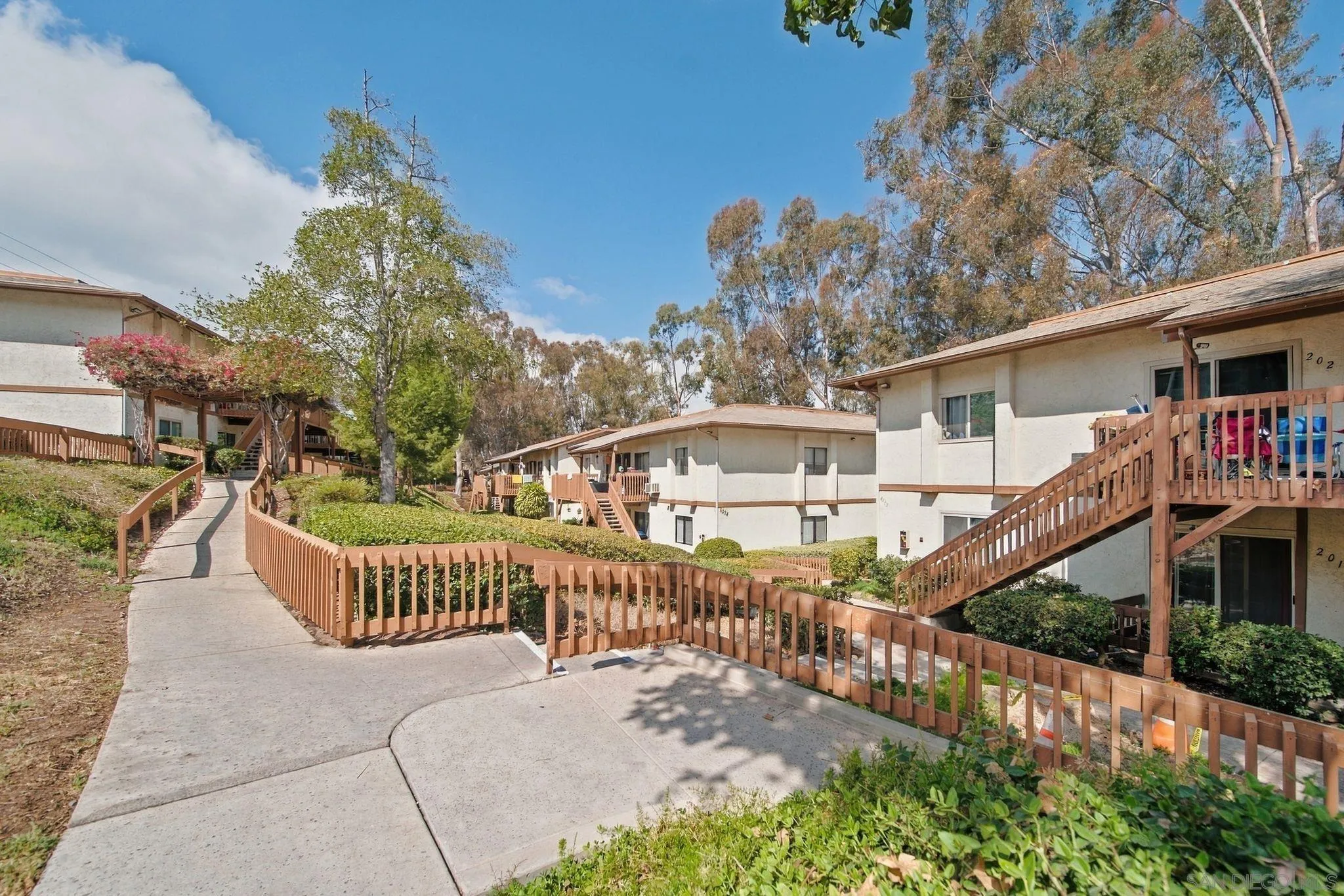 6394 Rancho Mission Road, Unit 121 San Diego, CA 92108 - Photo 2 of 16 Gallery Image 2