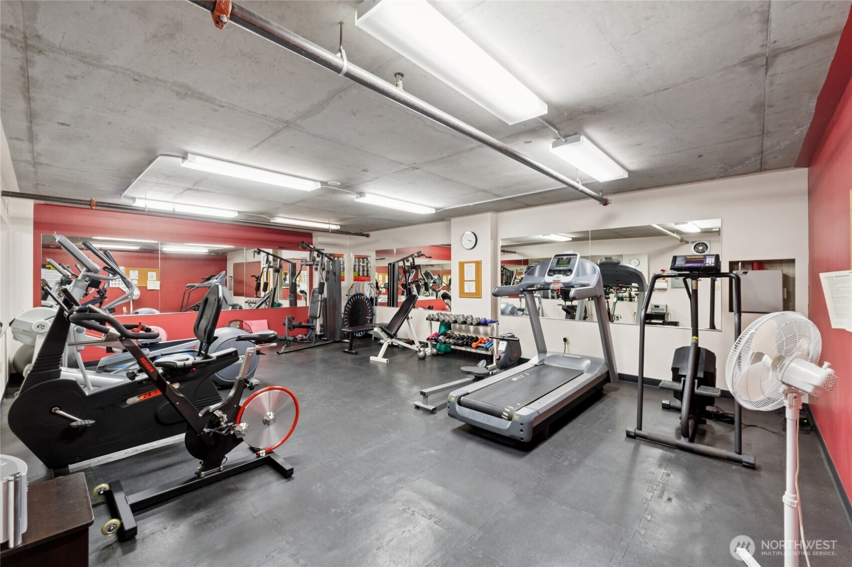 2331 42nd Avenue Southwest, Unit 414 Seattle, WA 98116 - Photo 20 of 23