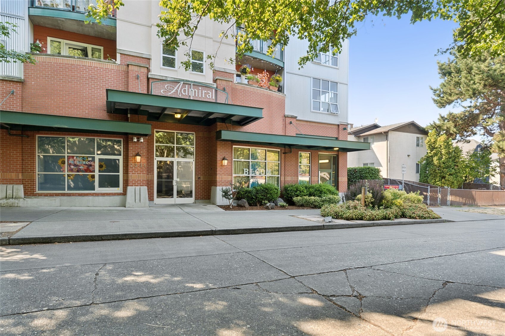 2331 42nd Avenue Southwest, Unit 414 Seattle, WA 98116 - Photo 22 of 23