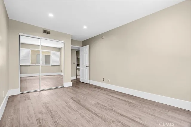 $2,600 | 7035 Woodley Avenue, Unit 113, Van Nuys, CA 91406