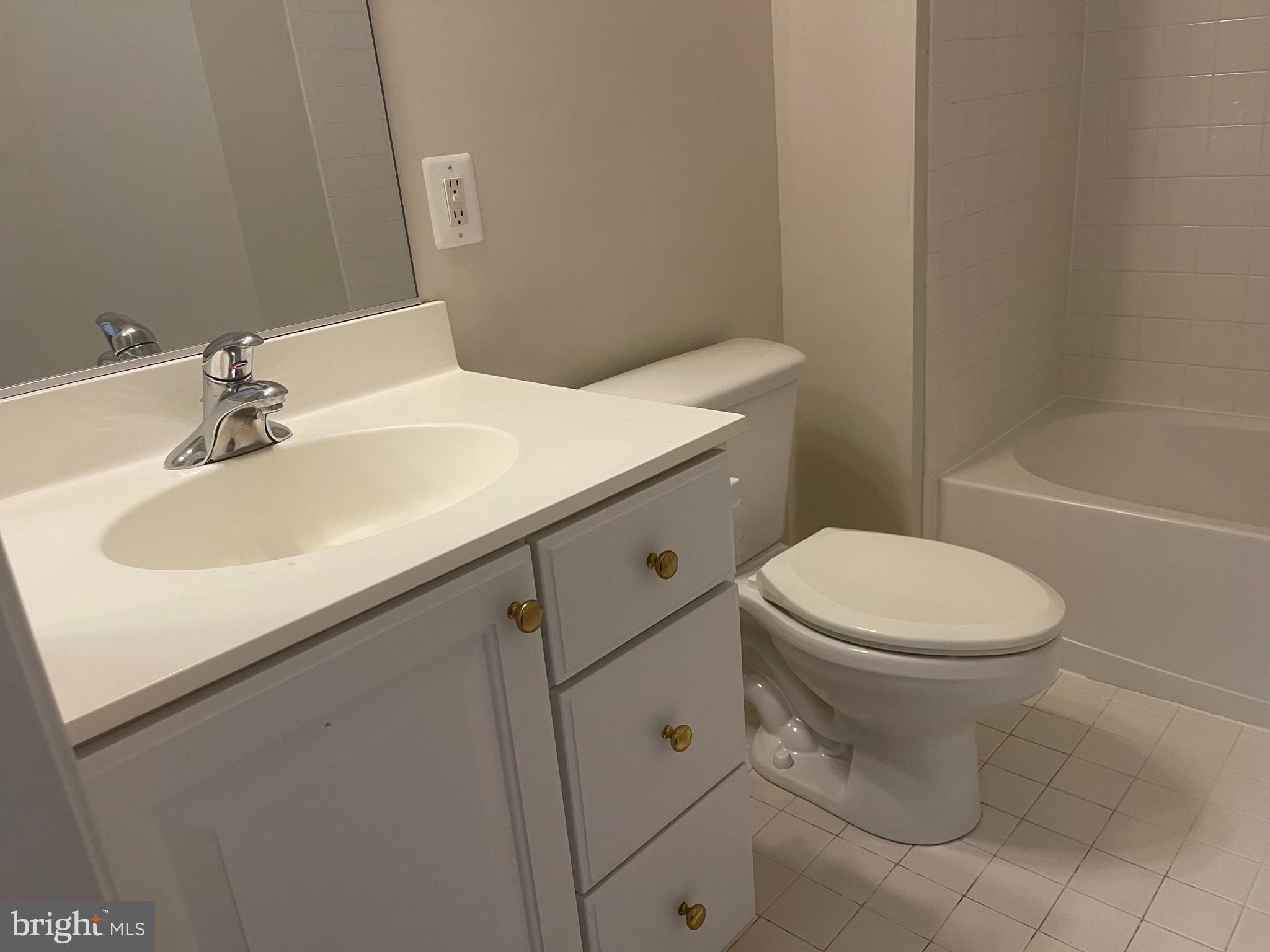 340 Hamlet Circle Edgewater, MD 21037 - Photo 17 of 29