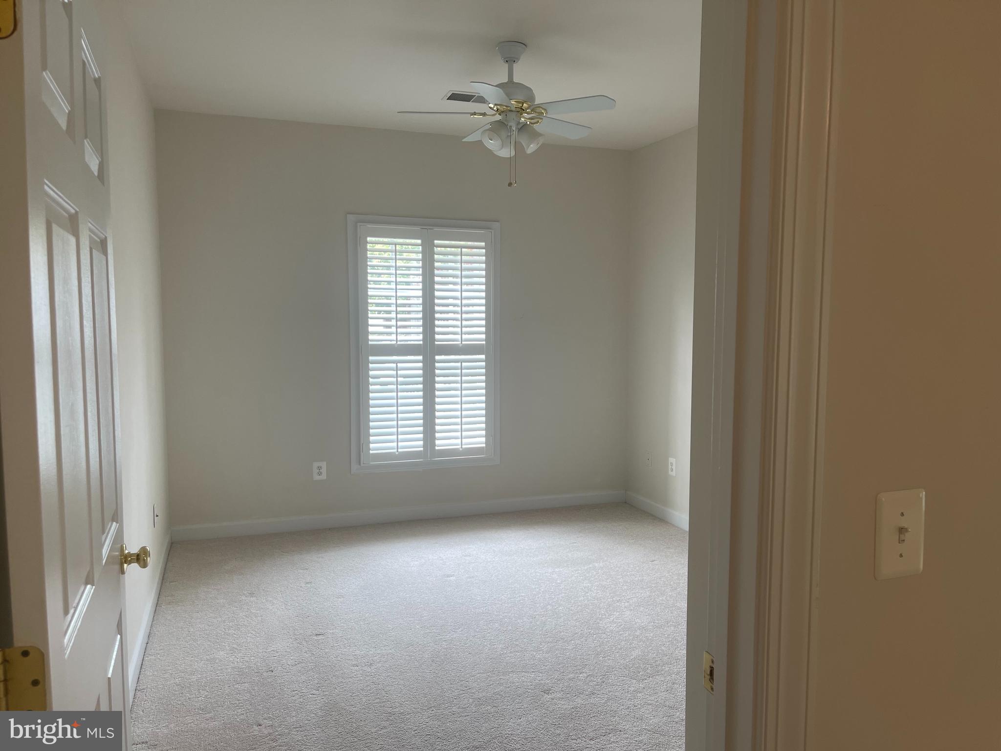 340 Hamlet Circle Edgewater, MD 21037 - Photo 21 of 29