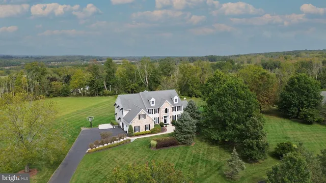 $1,299,900 | 2 Dairy Farm Lane, Lambertville, NJ 08530