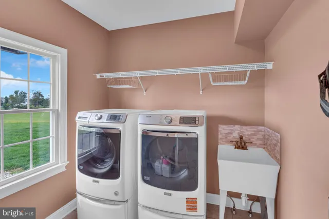 $1,299,900 | 2 Dairy Farm Lane, Lambertville, NJ 08530