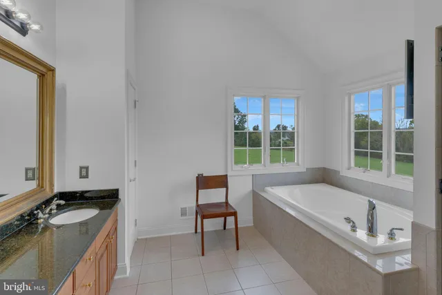 $1,299,900 | 2 Dairy Farm Lane, Lambertville, NJ 08530