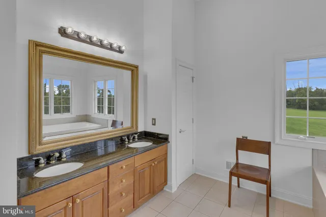 $1,299,900 | 2 Dairy Farm Lane, Lambertville, NJ 08530