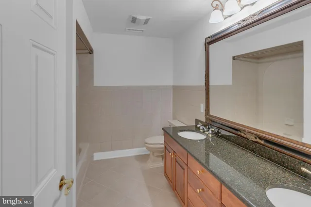 $1,299,900 | 2 Dairy Farm Lane, Lambertville, NJ 08530