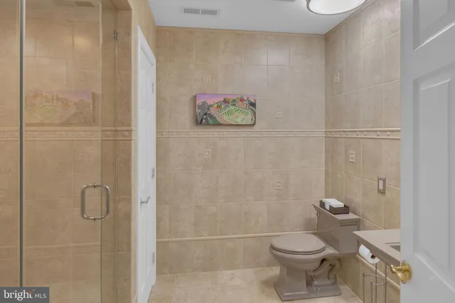 $1,299,900 | 2 Dairy Farm Lane, Lambertville, NJ 08530