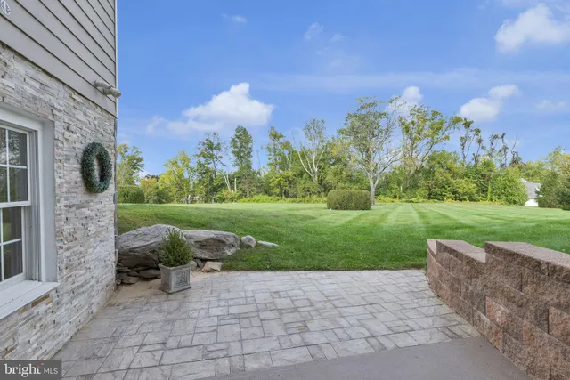 $1,299,900 | 2 Dairy Farm Lane, Lambertville, NJ 08530