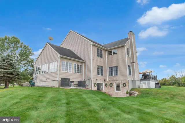 $1,299,900 | 2 Dairy Farm Lane, Lambertville, NJ 08530