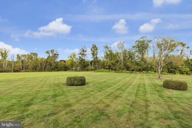 $1,299,900 | 2 Dairy Farm Lane, Lambertville, NJ 08530