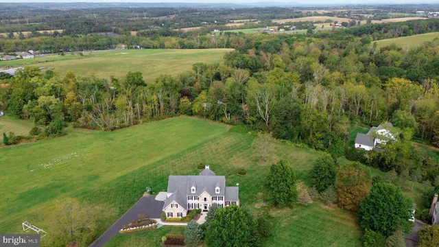 $1,299,900 | 2 Dairy Farm Lane, Lambertville, NJ 08530
