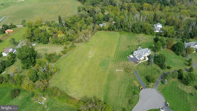 $1,299,900 | 2 Dairy Farm Lane, Lambertville, NJ 08530
