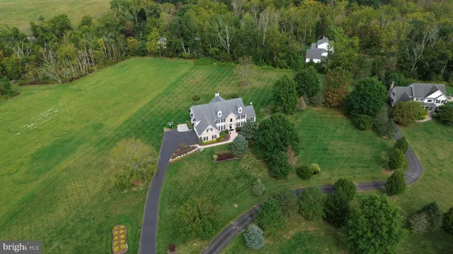 $1,299,900 | 2 Dairy Farm Lane, Lambertville, NJ 08530
