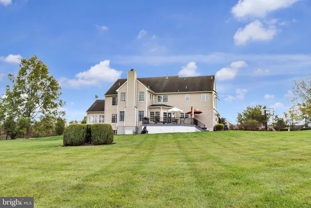 $1,299,900 | 2 Dairy Farm Lane, Lambertville, NJ 08530
