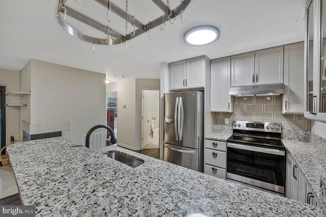 a close view of sink and tap