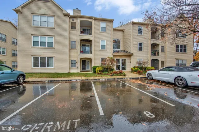 $300,000 | 30 Hearthstone Court, Unit A, Annapolis, MD 21403