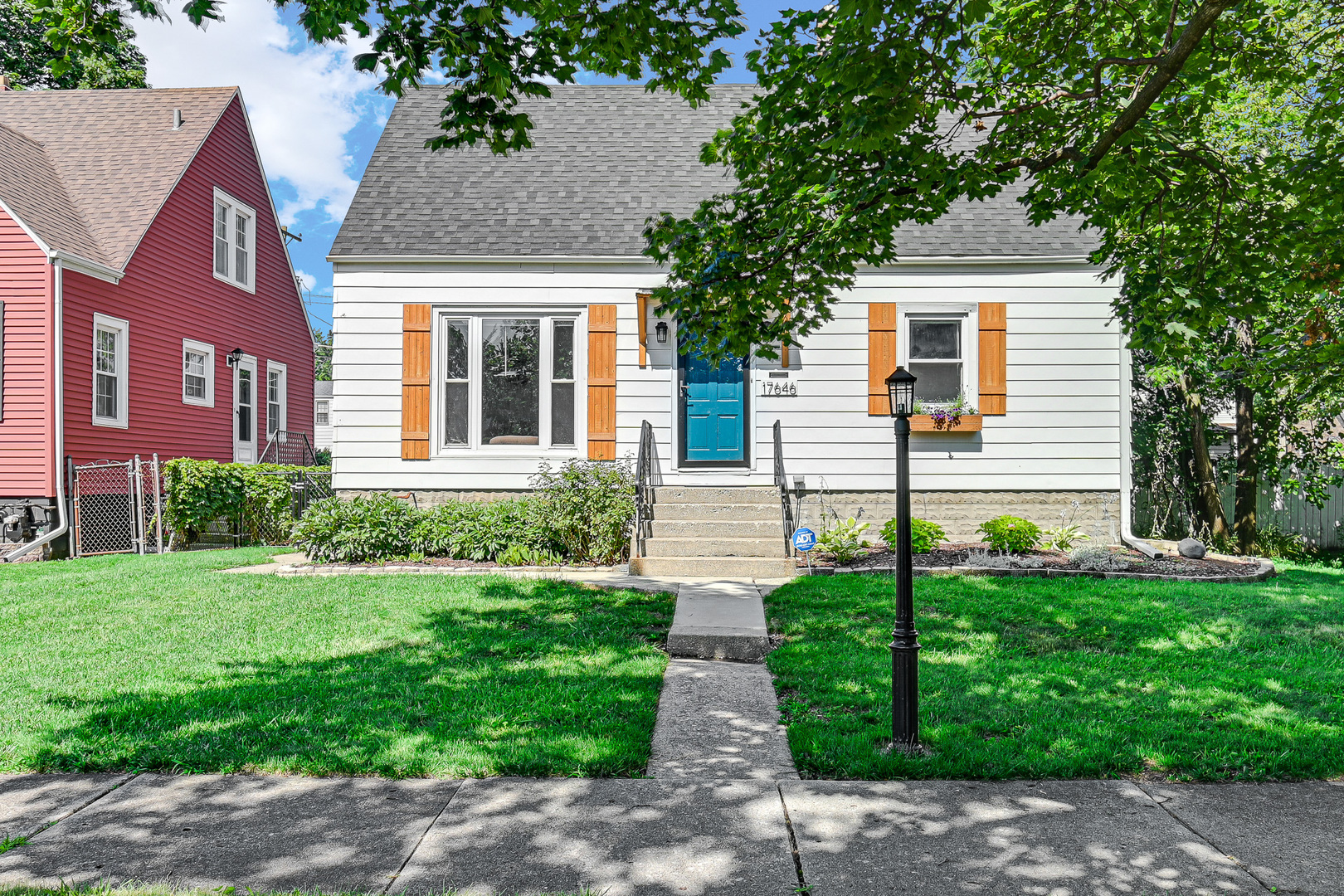17646 State Line Avenue Lansing, IL 60438 - Photo 2 of 18