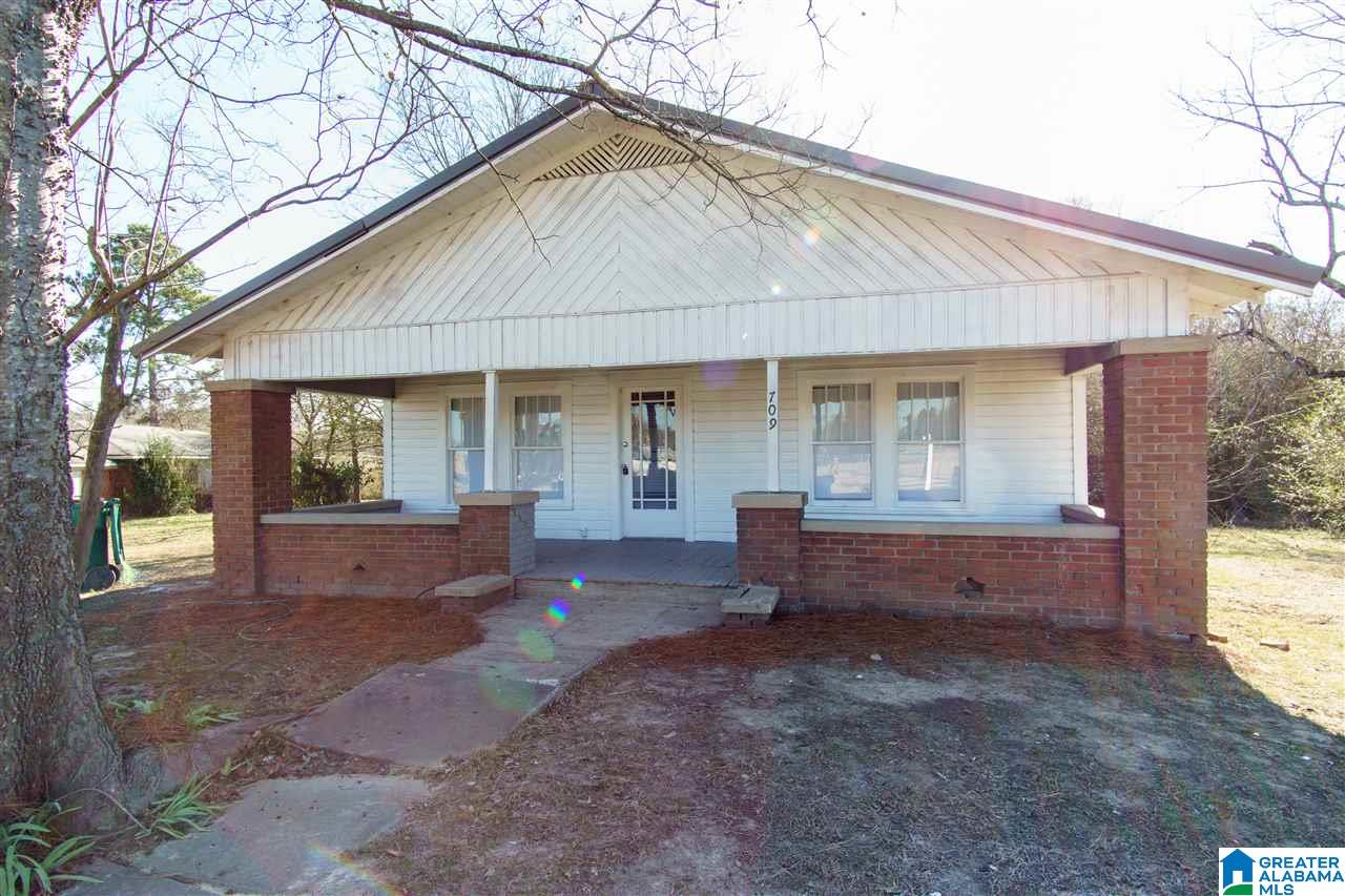 709 9th Street Pleasant Grove, AL 35127 - Photo 13 of 30